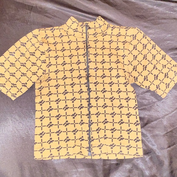 🧚‍♀️3for50$ Zip up patterned tee - Picture 4 of 4